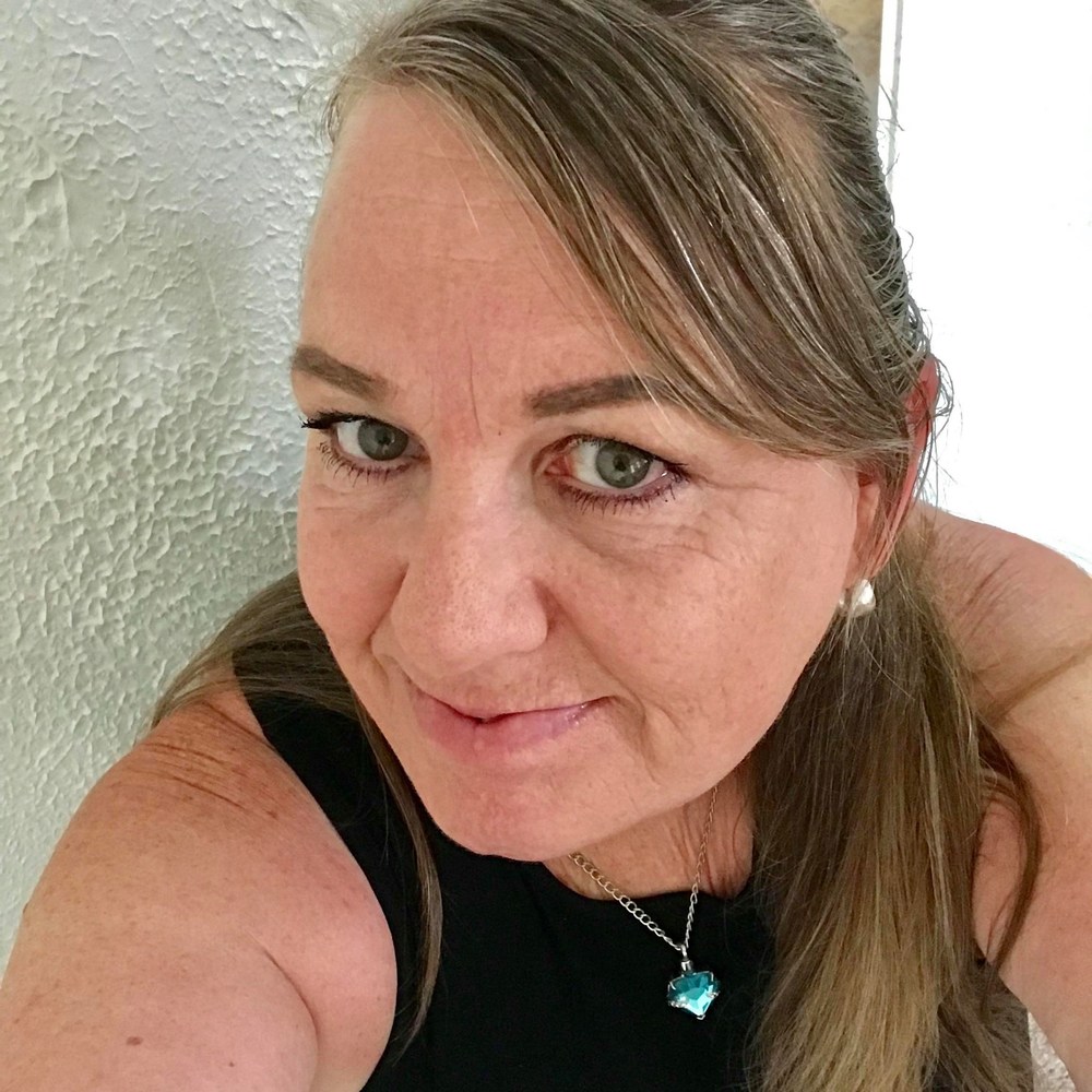 Meet your Posher, Brenda